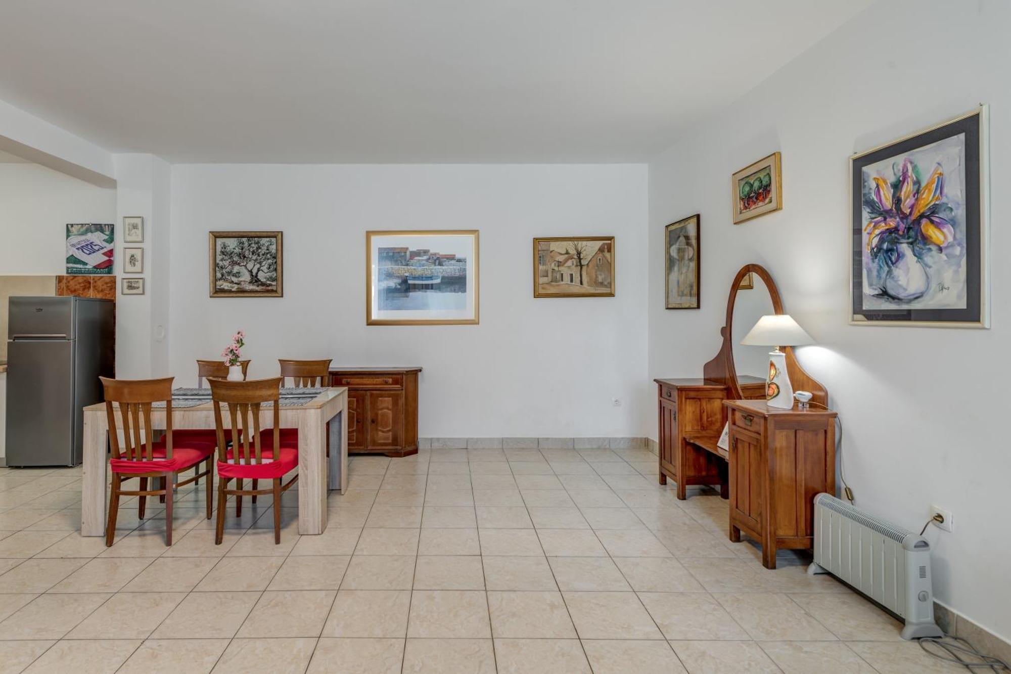 Beachfront Apartment Drazen, With Garden And Parking Split Exteriör bild